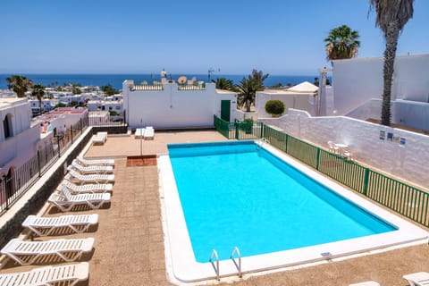 Balcony/Terrace, Swimming pool