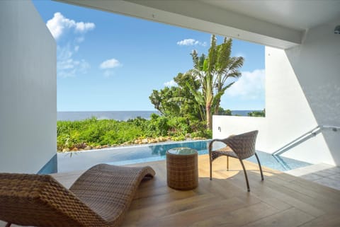 View (from property/room), Balcony/Terrace, Pool view