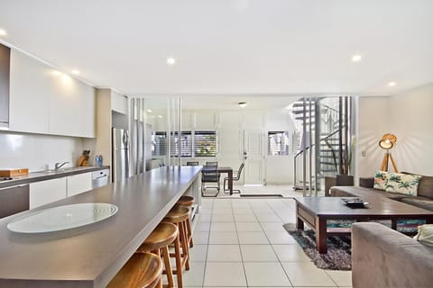 Facade/entrance, Living room, Dining area, kitchen