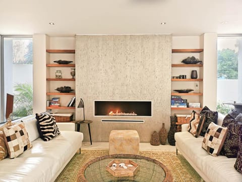 Living room, Seating area, fireplace, fireplace