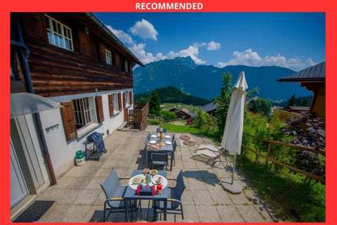 Patio, Nearby landmark, Day, Natural landscape, Dining area, Lake view, Mountain view, Sea view