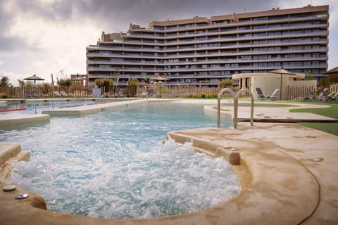 Property building, Swimming pool