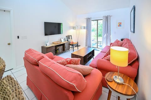 Satellite Beach Townhome with Patios 2 Mi to Beach House in Indian Harbour Beach