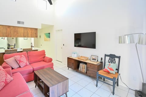 Satellite Beach Townhome with Patios 2 Mi to Beach House in Indian Harbour Beach