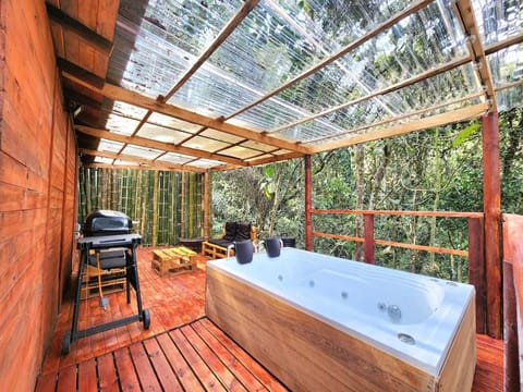 Hot Tub, Garden view