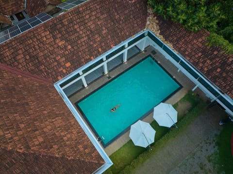 Property building, Day, View (from property/room), View (from property/room), Pool view, Pool view, Swimming pool, sunbed