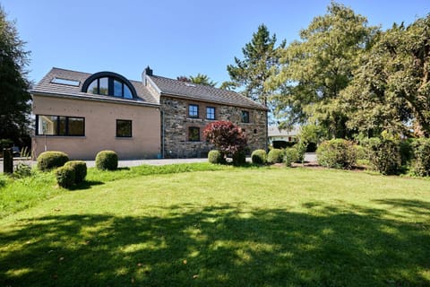 Facade/entrance, Garden