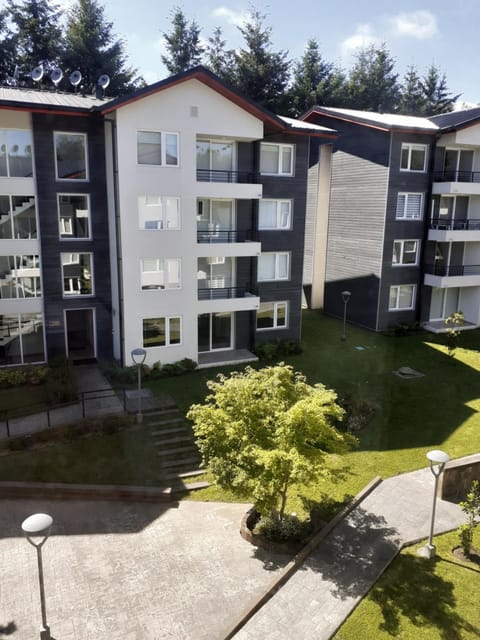 Property building, Day, Garden, Garden view