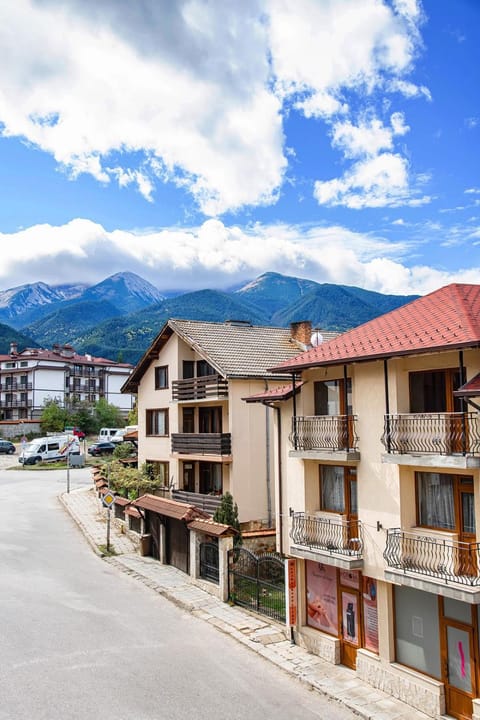 Mountain view, Street view