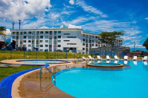 Swimming pool