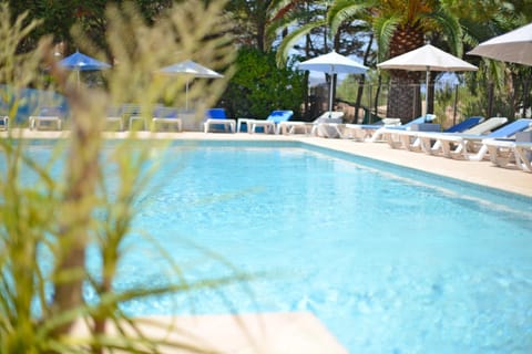 Decorative detail, On site, Swimming pool