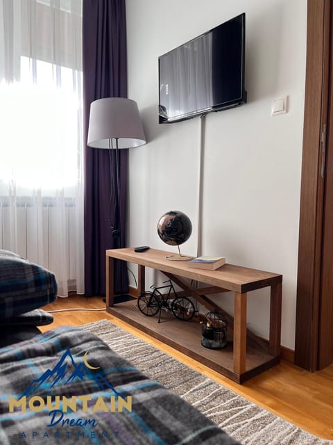 Fully Equiped, Quiet, for 5 persons, Next To Panoramic Gondola Apartment in Serbia