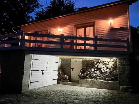 Property building, Night
