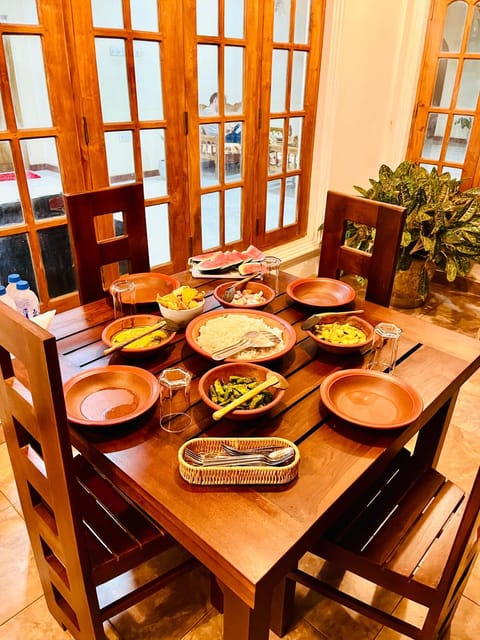 Dining area, Food, Dinner
