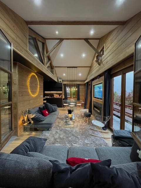 TV and multimedia, Living room
