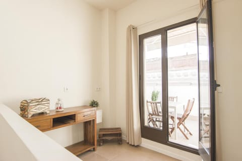 Balcony/Terrace, Dining area, wardrobe
