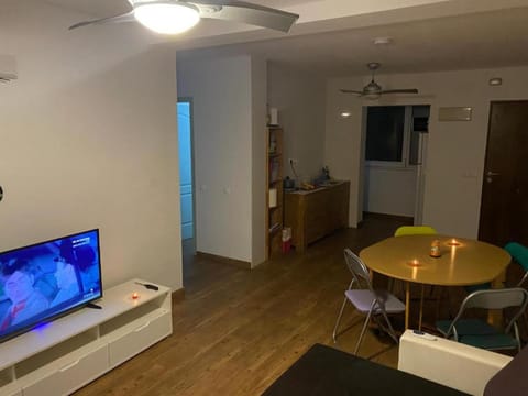 TV and multimedia, Living room, Dining area