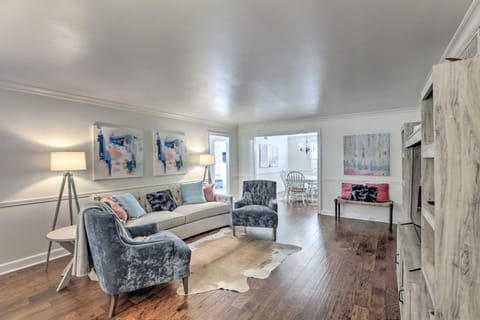 Walk to Broad St Central Thomasville Condo Apartment in Thomasville