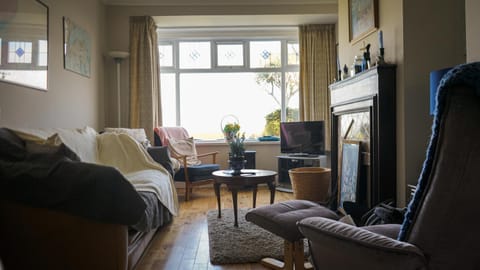 Little Oak Seafront House Donaghadee w/ Seaviews House in Northern Ireland