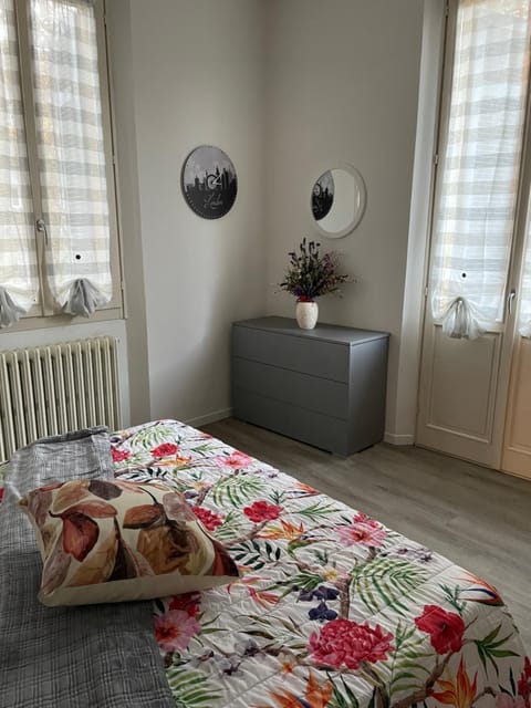 Un balcone sul centro storico Apartment in Reggio Emilia