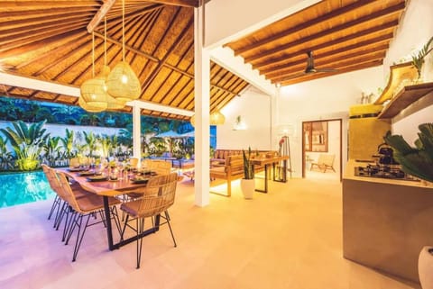 Villa Baladeva - 5 BDR Luxury Villa with huge private Pool Villa in Kuta