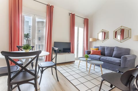 Communal lounge/ TV room, Living room