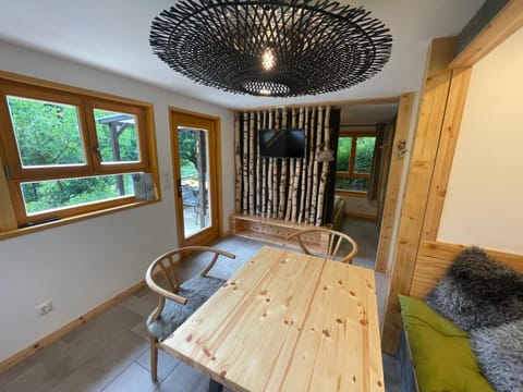 Bungalows am Waldessaum bei Hohenzieritz House in Mecklenburgische Seenplatte