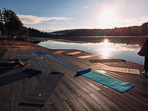 Natural landscape, Activities, Lake view, Sunrise