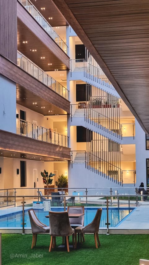 Property building, Swimming pool