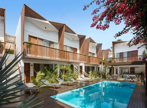 View (from property/room), Garden view, Swimming pool