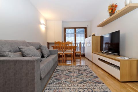 Lounge or bar, Dining area