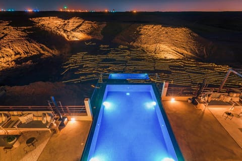 Night, Natural landscape, Balcony/Terrace, Mountain view, Pool view, Swimming pool