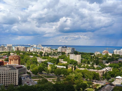Day, Neighbourhood, Natural landscape, Bird's eye view, City view, Sea view, Street view, Location