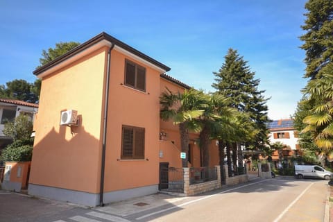 Lili Apartment in Novigrad