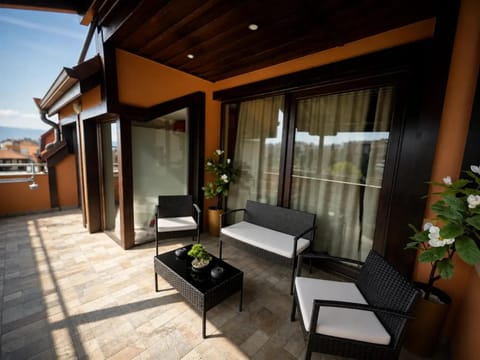 Balcony/Terrace, Seating area