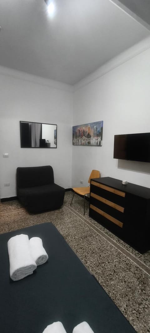 Home Colors Apartment Apartment in Genoa