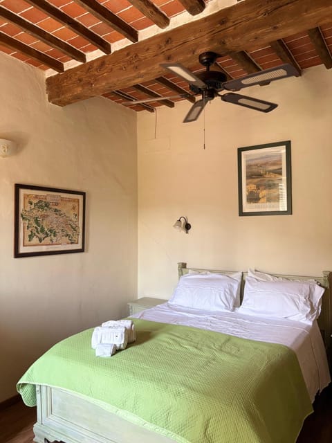 Casa Baldecchi - Pistoia - 3 Bed 2 Bath Apartment in Pistoia