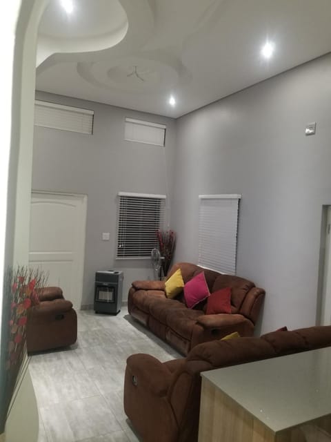 Prince Olive House in Cape Town