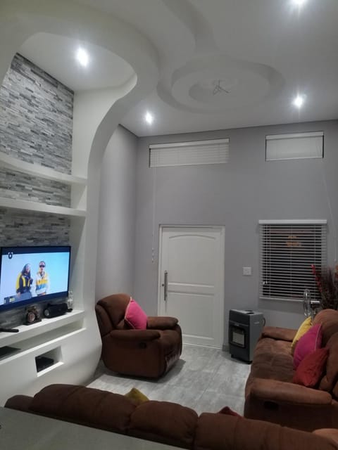 Prince Olive House in Cape Town