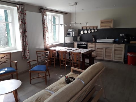 Gîte Tante Aurore et chambres d'Hôtes Apartment in Wallonia, Belgium