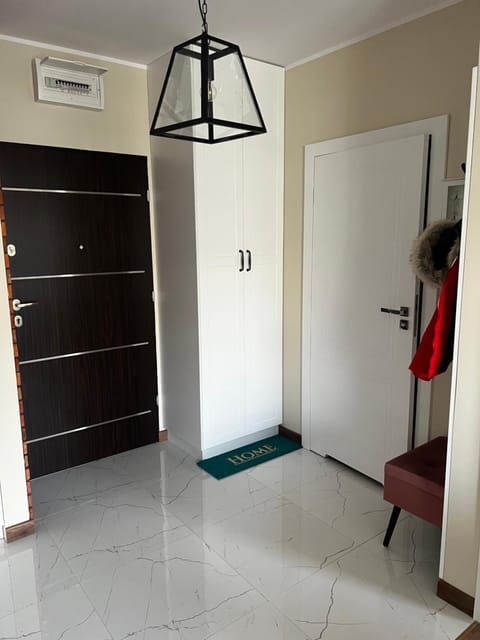 Apartament Sadowa nr9 Mieszkanie 87 Garaż gratis ! Apartment in Pomeranian Voivodeship