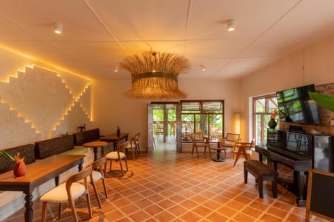 Lounge or bar