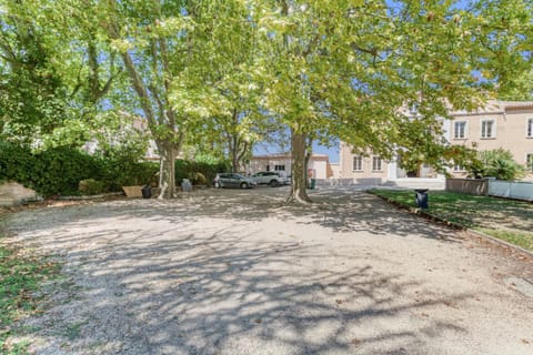 Garden, Garden, Balcony/Terrace