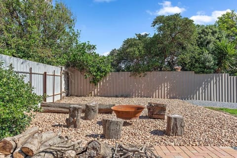 Patio, Garden, Garden view