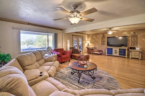 Large Home with Games 4 Mi to Bull Shoals Lake! House in Arkansas