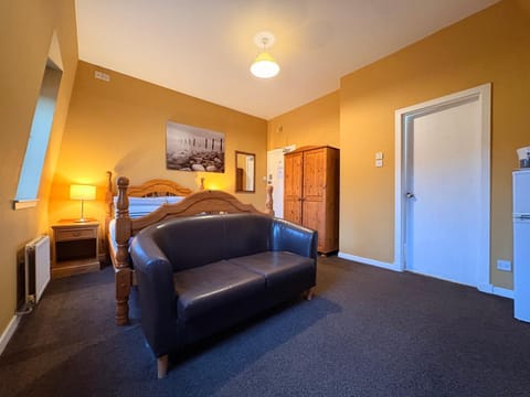 Winmar Bed and Breakfast in Inverness