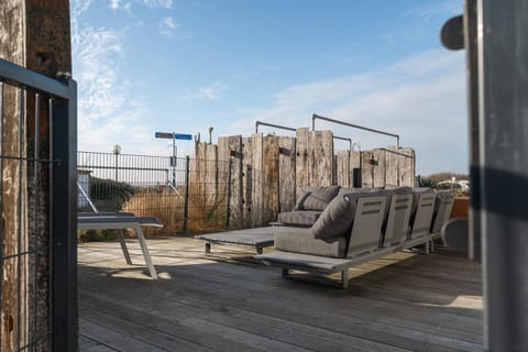 Appartement de Albatros - Residence Kabbelaarsbank 8P - not for companies Apartment in Ouddorp