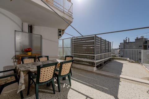 Balcony/Terrace, Balcony/Terrace