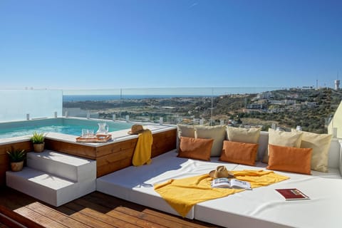 Property building, Lounge or bar, Sea view, Swimming pool