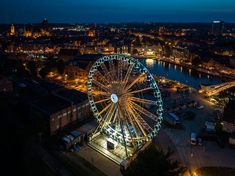 Patio, Night, Natural landscape, Bird's eye view, City view, River view, Sports, Asian breakfast, English/Irish breakfast, Time of day